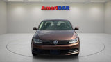 Used 2017 Volkswagen Jetta SE image 2