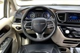Used 2020 Chrysler Voyager Lxi image 5