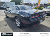 Used 2016 Dodge Challenger SXT image 5