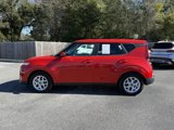 Used 2022 Kia Soul LX w/ Technology Package image 2