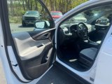 Used 2023 Chevrolet Equinox LT w/ Driver Convenience Package image 3