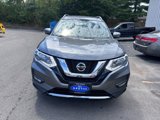 Used 2018 Nissan Rogue SV w/ Premium Package image 2