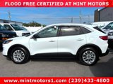 Used 2022 Ford Escape SE image 5
