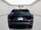 Used 2025 Chevrolet Trax RS image 4