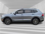 Used 2021 Volkswagen Tiguan SE w/ Panoramic Sunroof Package image 3