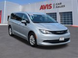 Used 2023 Chrysler Voyager LX image 3