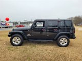 Used 2015 Jeep Wrangler Unlimited Sahara w/ Dual Top Group image 4