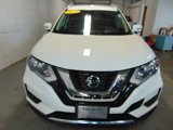 Used 2019 Nissan Rogue SV image 3