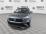 Used 2022 Volkswagen Taos SE w/ Panoramic Sunroof Package image 3