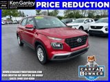 Used 2023 Hyundai Venue SE image 2