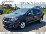 Used 2023 Chrysler Pacifica Touring-L image 2