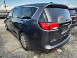 Used 2019 Chrysler Pacifica L image 4