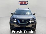Used 2018 Nissan Rogue SV image 2