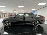 Used 2018 Honda Accord Sport image 5