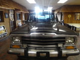 Used 1989 Jeep Grand Wagoneer image 2