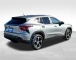 New 2025 Chevrolet Trax RS w/ Sunroof Package image 5