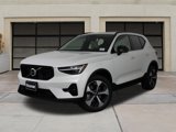 Used 2025 Volvo XC40 B5 Plus w/ Protection Package Premier image 3