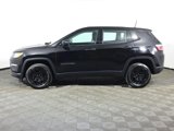 Used 2018 Jeep Compass Sport image 2