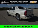 Used 2011 Chevrolet Avalanche LTZ image 3