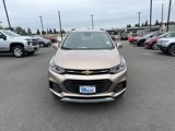 Used 2018 Chevrolet Trax LT w/ LT Convenience Package image 2