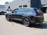 Used 2022 Volkswagen Atlas SEL R-Line image 5