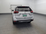 Used 2018 Nissan Rogue SV w/ Premium Package image 6