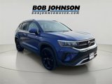 Used 2022 Volkswagen Taos SE image 3