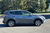 Used 2018 Toyota RAV4 AWD Hybrid image 3