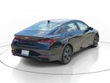 Used 2023 Hyundai Elantra SEL image 6