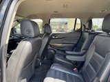 Used 2019 GMC Acadia Denali image 2