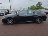 Certified 2022 Toyota Camry SE image 6