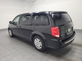 Used 2019 Dodge Grand Caravan SE w/ UConnect Hands-Free Group image 3