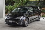 Used 2017 Chrysler Pacifica Limited w/ UConnect Theater Package image 3