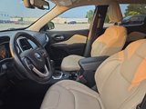 Used 2017 Jeep Cherokee Limited image 5