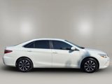 Used 2015 Toyota Camry LE image 4