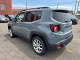 Used 2018 Jeep Renegade Latitude w/ Cold Weather Group image 5