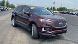 Used 2024 Ford Edge SEL image 2