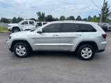Used 2012 Jeep Grand Cherokee Laredo image 2