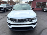 Used 2022 Jeep Compass Latitude image 2