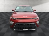 Used 2022 Kia Soul LX image 2