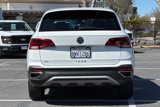 Used 2022 Volkswagen Taos SEL w/ Panoramic Sunroof Package image 5