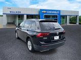 Used 2020 Volkswagen Tiguan S image 3