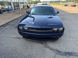 Used 2014 Dodge Challenger SXT image 2