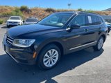 Used 2018 Volkswagen Tiguan SE w/ Panoramic Sunroof Package image 1