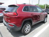 Used 2017 Jeep Cherokee Latitude w/ Comfort/Convenience Group image 4