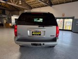 Used 2011 GMC Yukon SLT w/ SLT-2 Equipment Package image 6