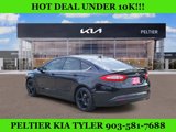 Used 2016 Ford Fusion SE image 4