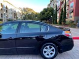 Used 2009 Nissan Altima Hybrid Sedan w/ Connection Pkg image 2