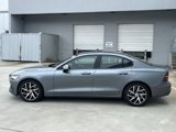 Used 2019 Volvo S60 T6 Momentum w/ Multimedia Package image 4