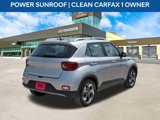 Used 2024 Hyundai Venue SEL image 5